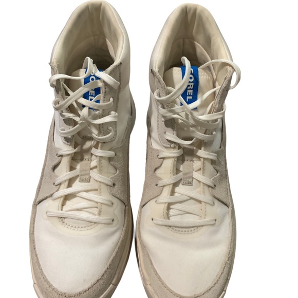 High top sneakers. Excellent condition. Size 8 - Picture 6 of 7